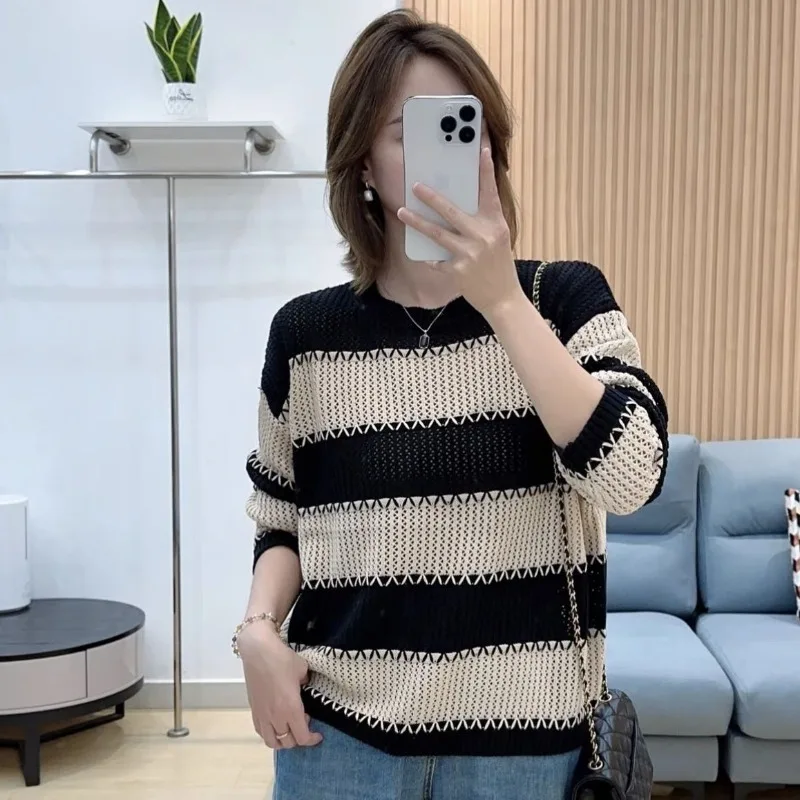 Autumn and Winter Women's Stripe Contrast Round Neck Long Sleeve Loose Sweaters Jumpers Plus Size Classic Fashion Casual Tops