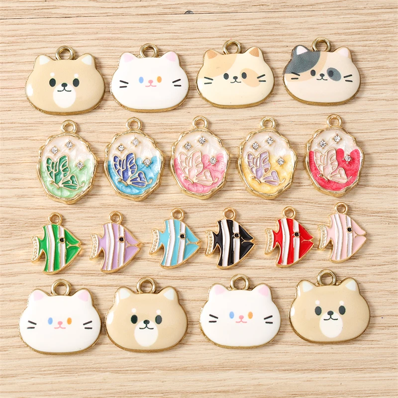 10 Stück niedliche, gemischte Emaille-Anhänger in Tierform (Katze, Fisch, Schmetterling) zum Basteln von Halsketten, Ohrringen, Armbändern, DIY-Bastelarbeiten, Schmuck und Geschenken – Detail 1