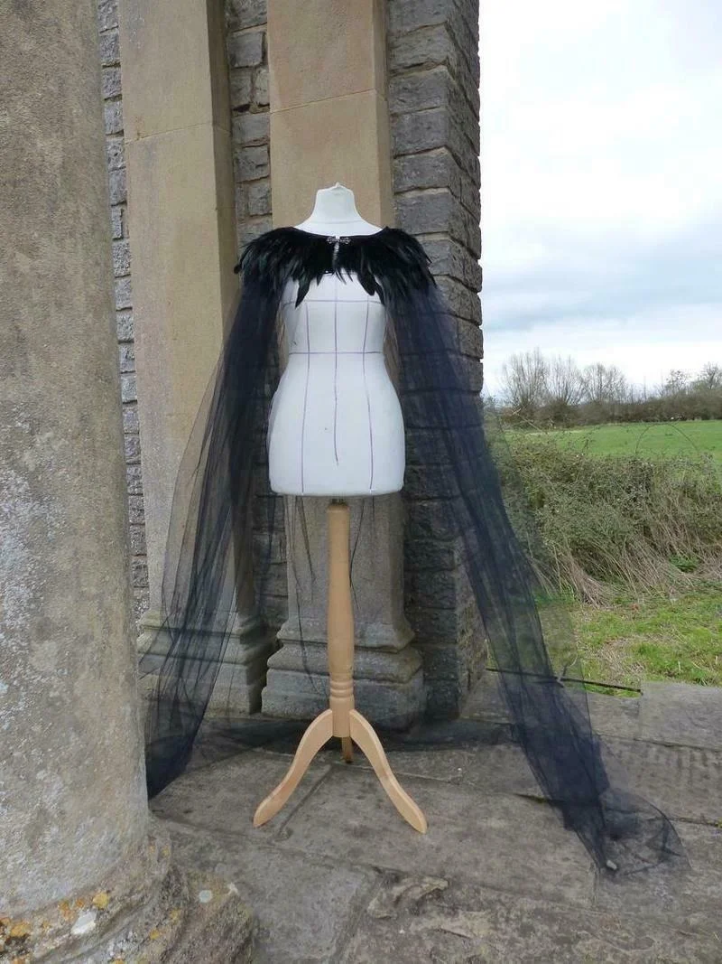 ملابس خارجية بيضاء متوسطة الطول من loween ملابس خارجية باللون الأبيض Bla Feathers Faion ow أداء شبكي زي نسائي #1