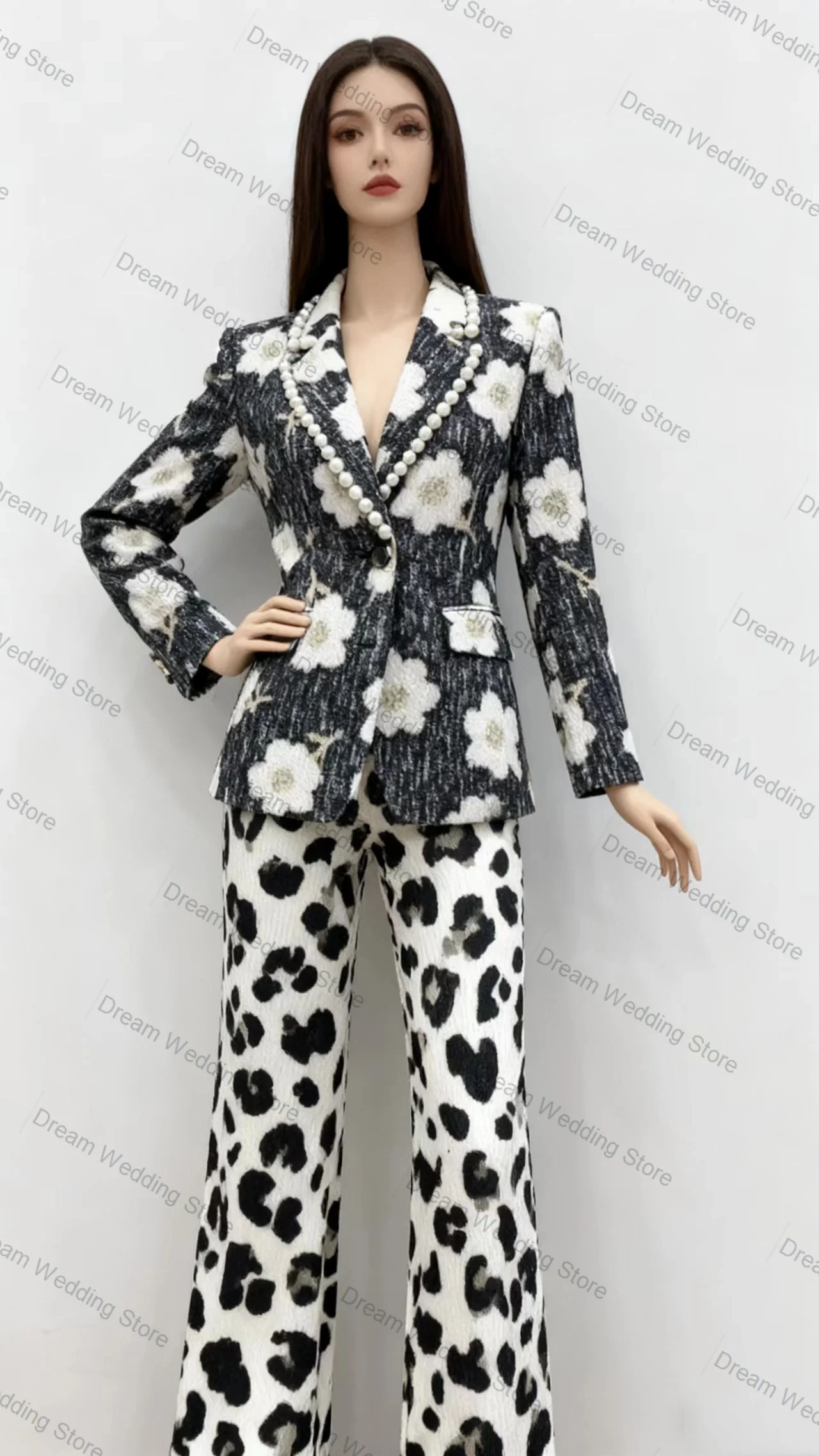 

White Black Women Suit Set 2 Pcs Blazer+Pants Flower Cow Print Spring Formal Office Lady Jacket Customized Wedding Guest Coat