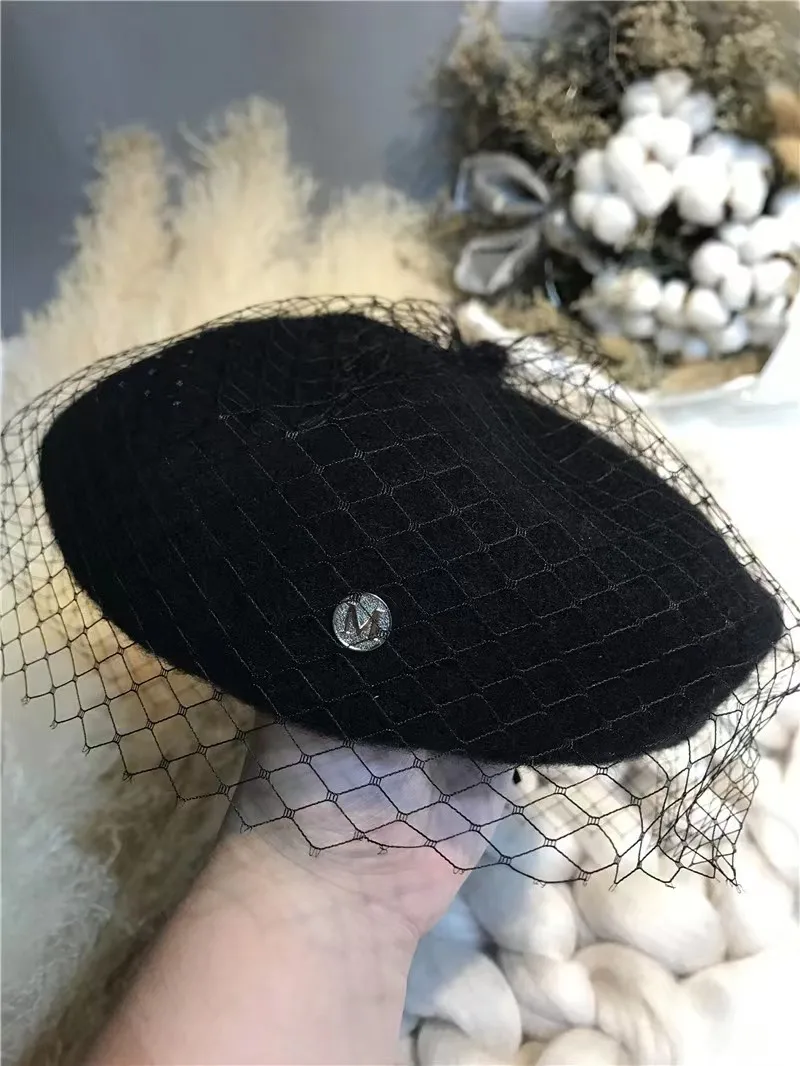 Fascynujący siateczkowy welon wełniany Beret jesienny ciepła czapka Beanie na zimę kapelusz Vintage filc Casual malarz czapki damskie francuskie