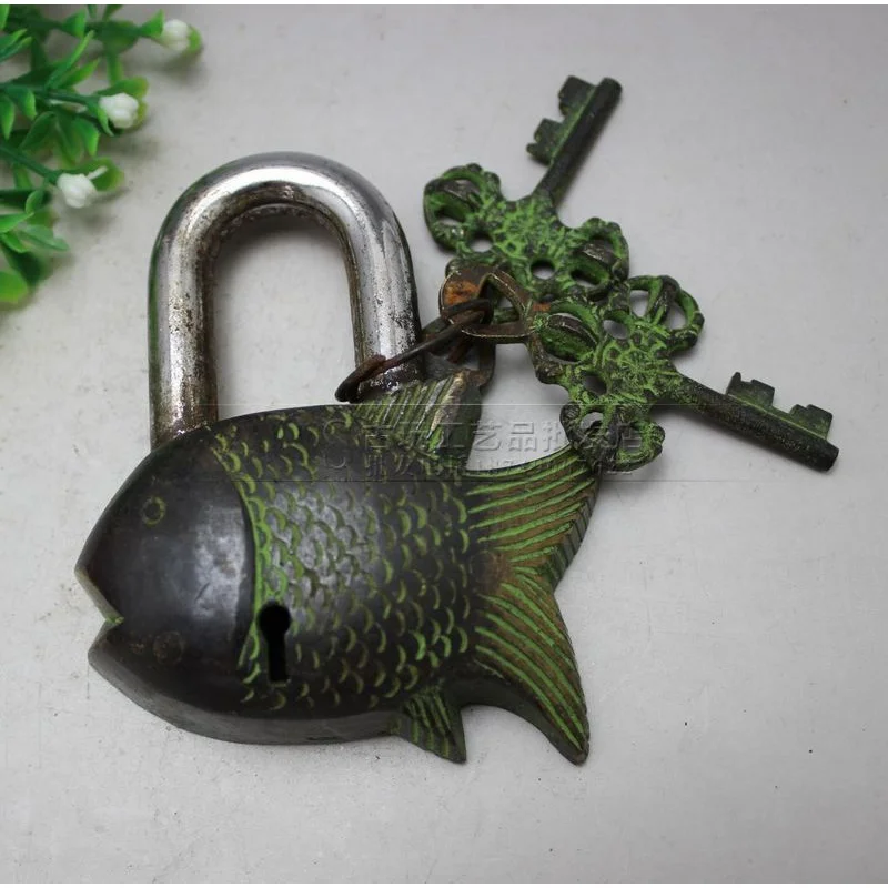 Antique Miscellaneous Bronze Wholesale Crafts Vintage Copper Lock Lock Artware Lock Carving Small Fish Door Lock Distressed