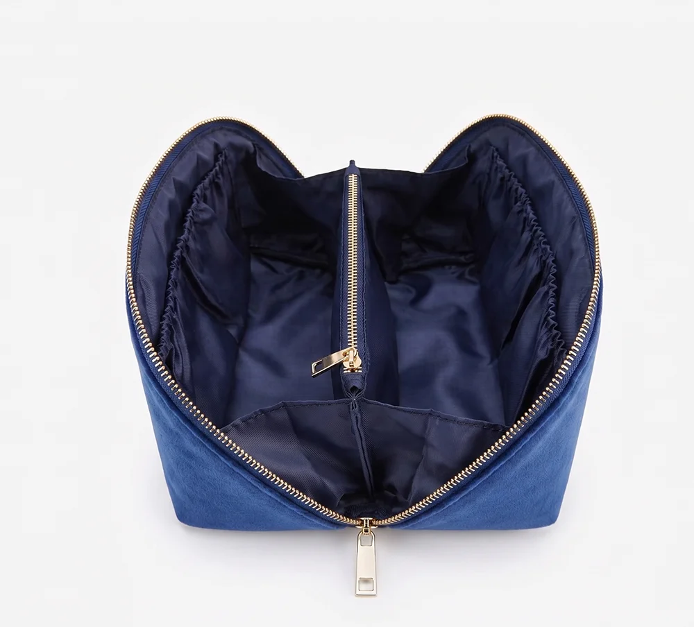Marineblaue Kosmetiktasche aus Samt mit Imitationsstickerei, Buchstabenmuster und Tiermotiv, großes Fassungsvermögen, für Damen. – Detail 9