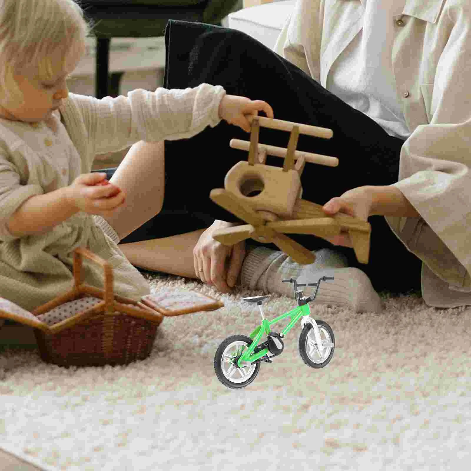 Casa em miniatura comida brinquedo cena acessórios simulação bicicleta foto adereços bicicleta jogar modelo liga pequenas bicicletas