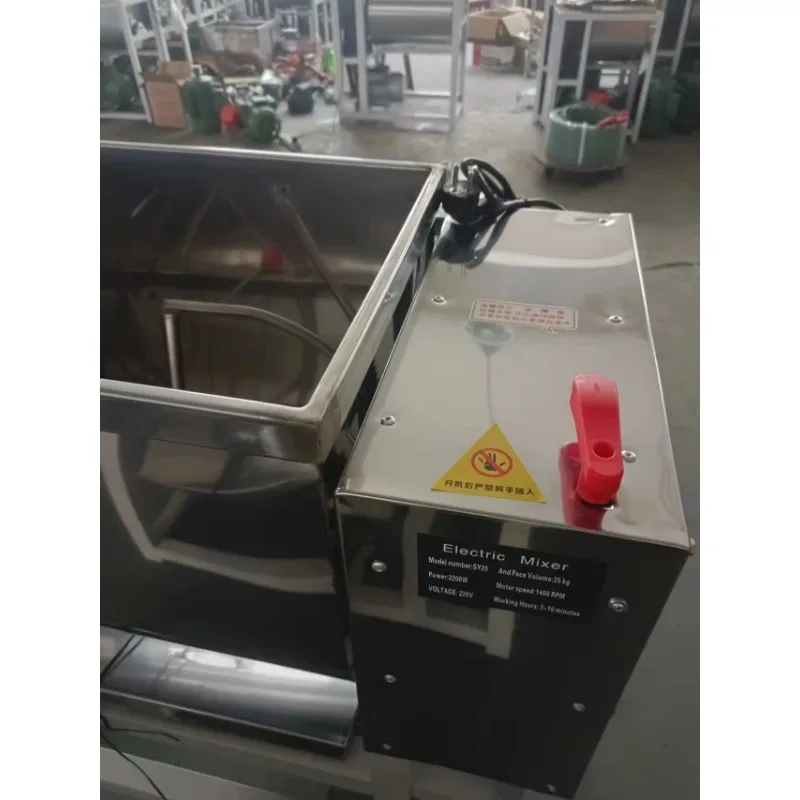 الوقوف الصناعي خلاط دوامة كهربائي كعكة الفولاذ المقاوم للصدأ المطبخ خلاطات الطعام الدقيق خلط الإنتاجية خلاطات العجين