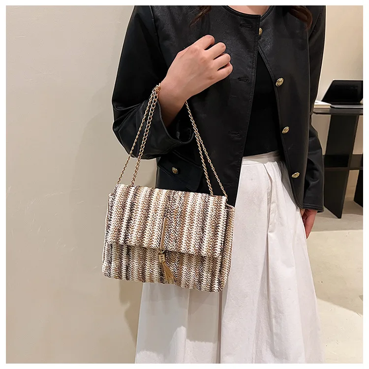 Bohemia Rainbow Weave Handbags For Women Retro Ethnic Style Underarm Bags Metal Chain Shoulder Bags Ladies Daily Shopping Bag