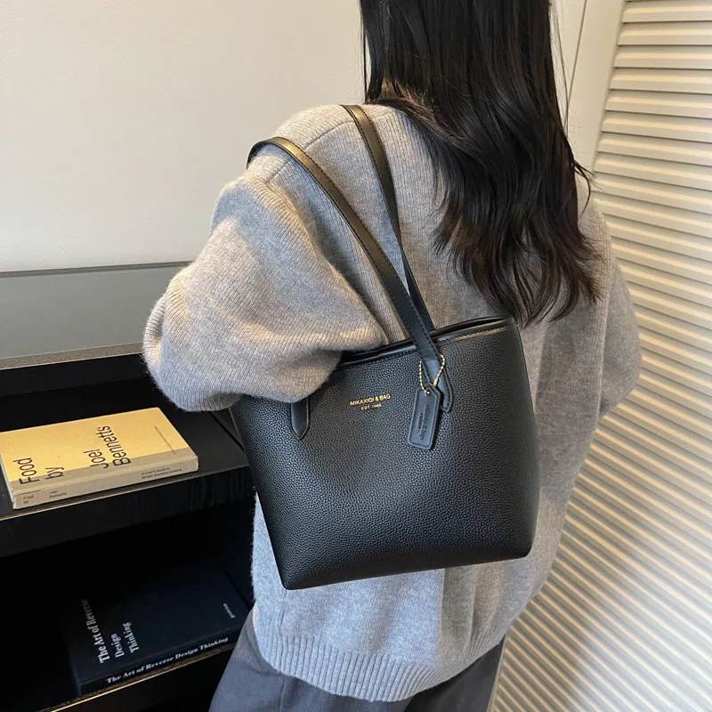 

Осенняя сумка-тоут большой вместимости 202, стильная минималистичная сумка на плечо, вместительная кожаная сумка-шоппер для работы, колледжа, мода