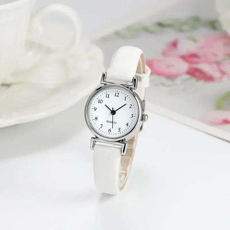 Simple Women Watches Small Dial Quartz Wristwatches Popular Girls Watches Reloj Round Leather Clock Gift Часы Женские Наручные