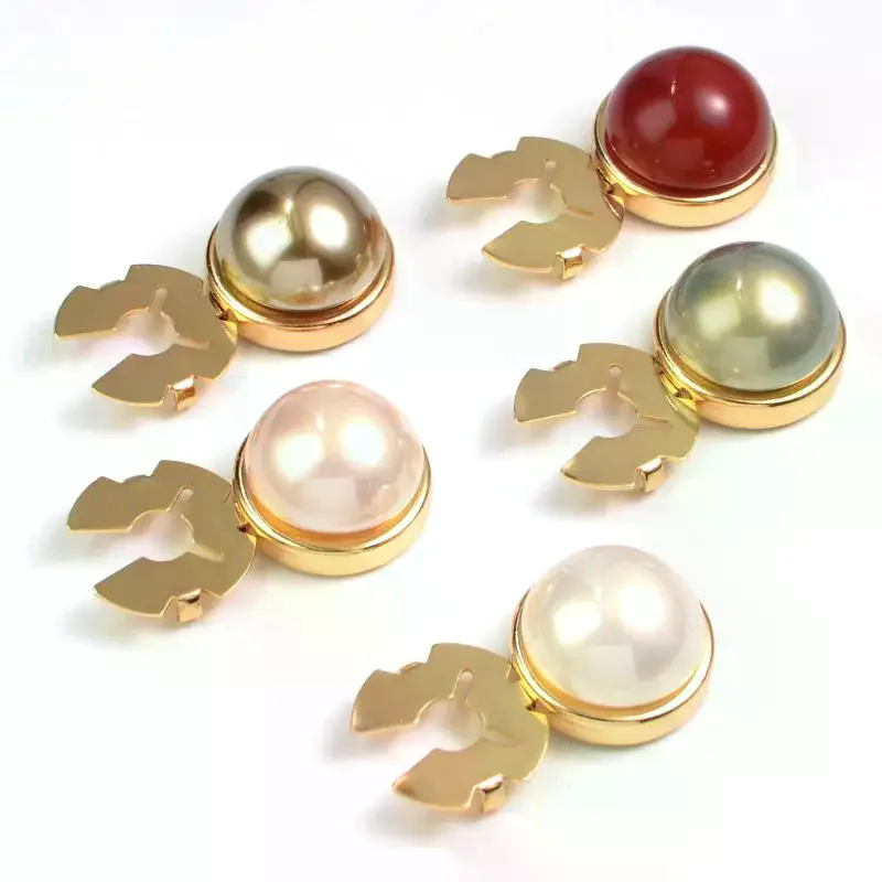 Two Elegant And Chi…