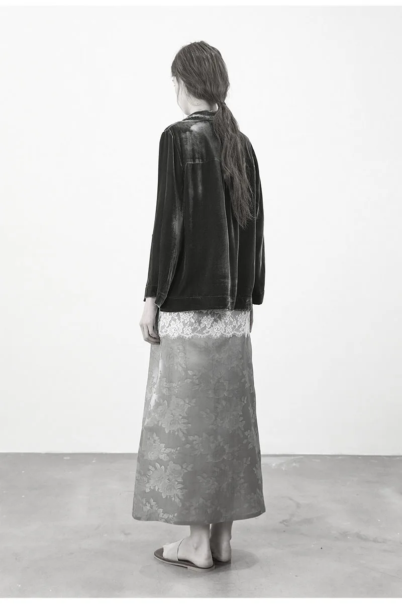 Silk Velvet Women's Coat - Elegant and Casual Blazer with Loose, Comfortable, Soft and Luxurious Design for Women