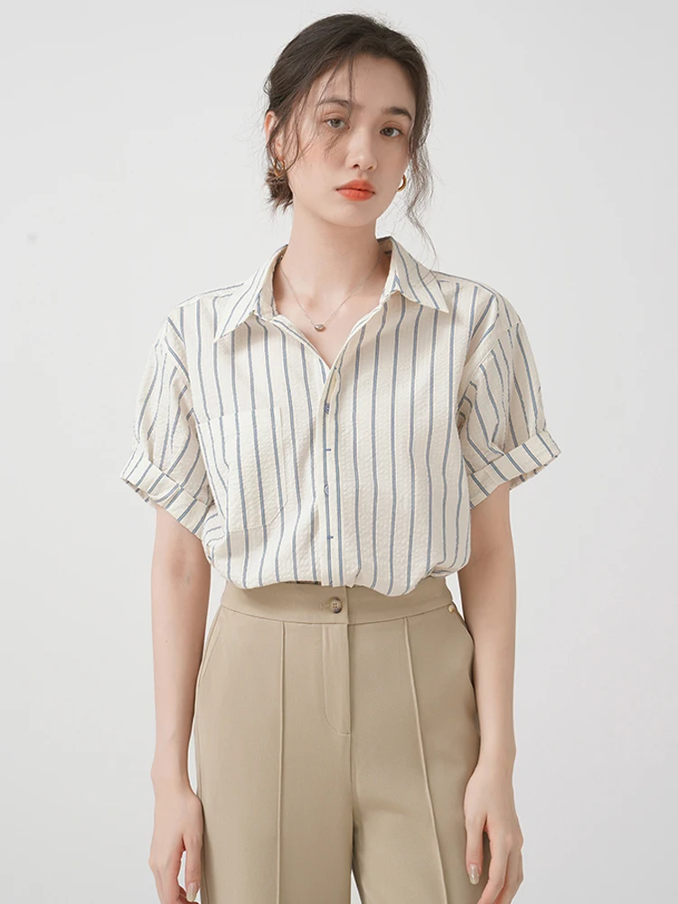 

Summer New Women's Striped Shirt Short Sleeve Loose Commute Style Korean Version Salt System Loose Personality Commute Top