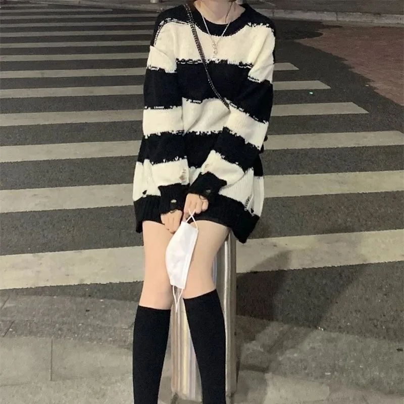 Hollow Striped Gothic Sweater Women Knit Pullover Black White Loose Jumper Pull Female Long Sleeve O-Neck Korean Fashion Autumn