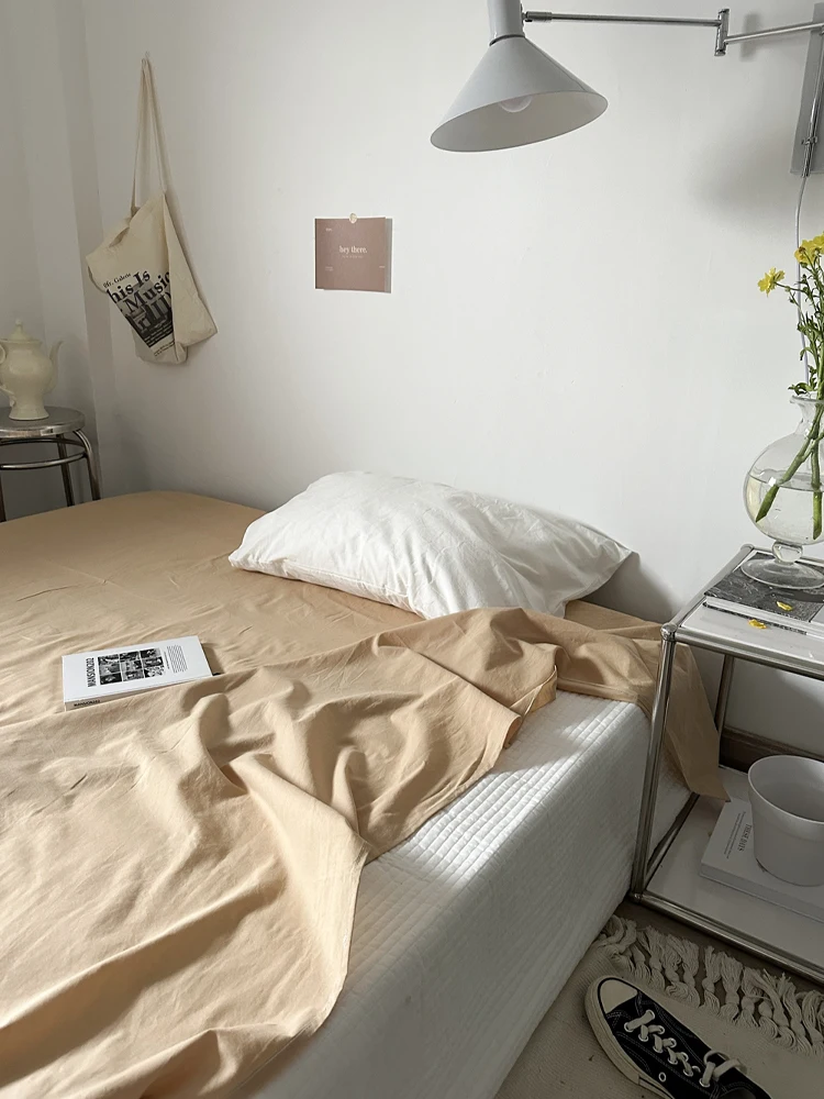 

Комплект постельного белья из чистого хлопка: пододеяльник, наволочки (3 или 4 предмета) для односпальных, полуторных, двуспальных и королевских кроватей, для общежитий