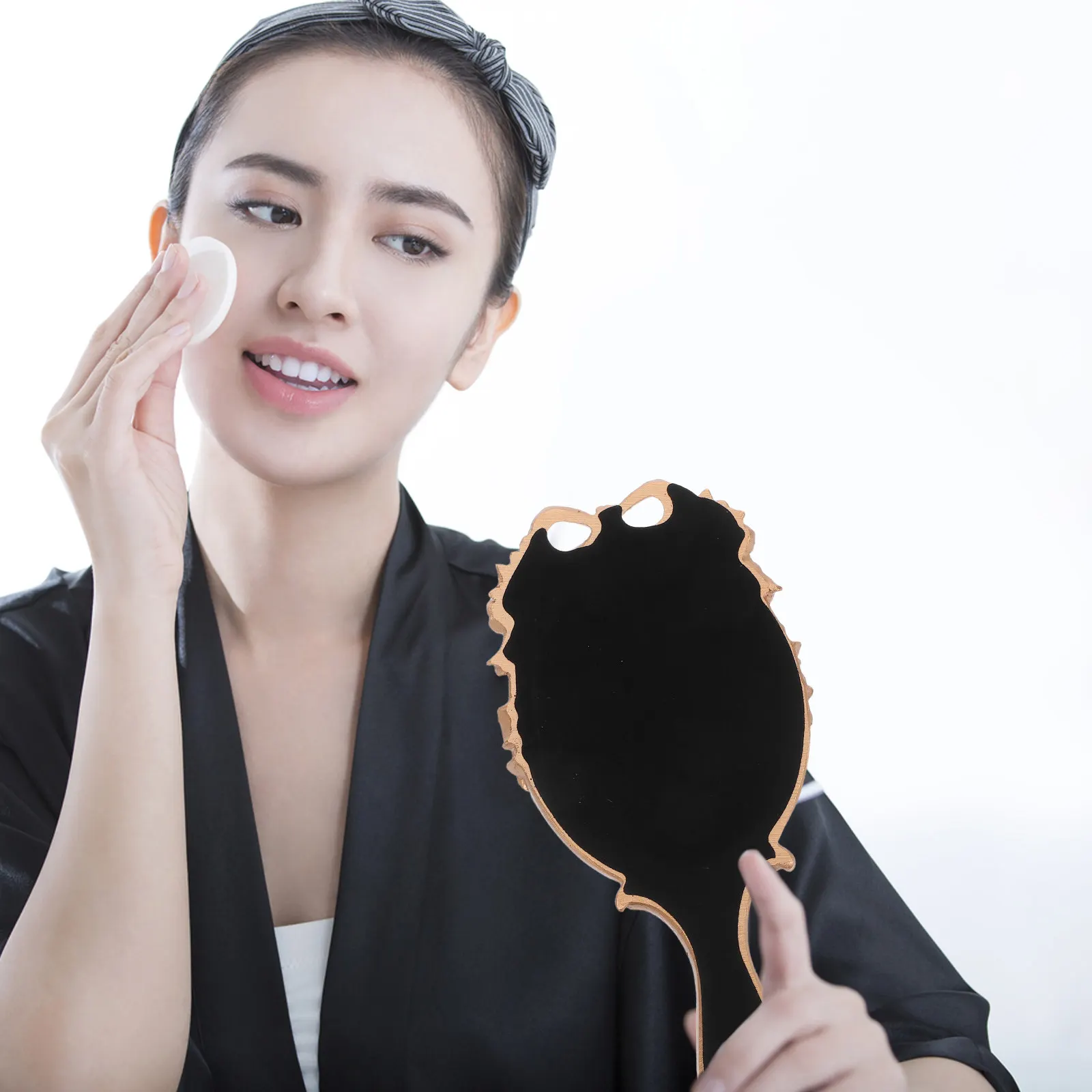 

Portable Vintage Handheld Mirror with Painted Resin Finish Travel Makeup Mirror for Women Girls Gift Delicate Compact Design