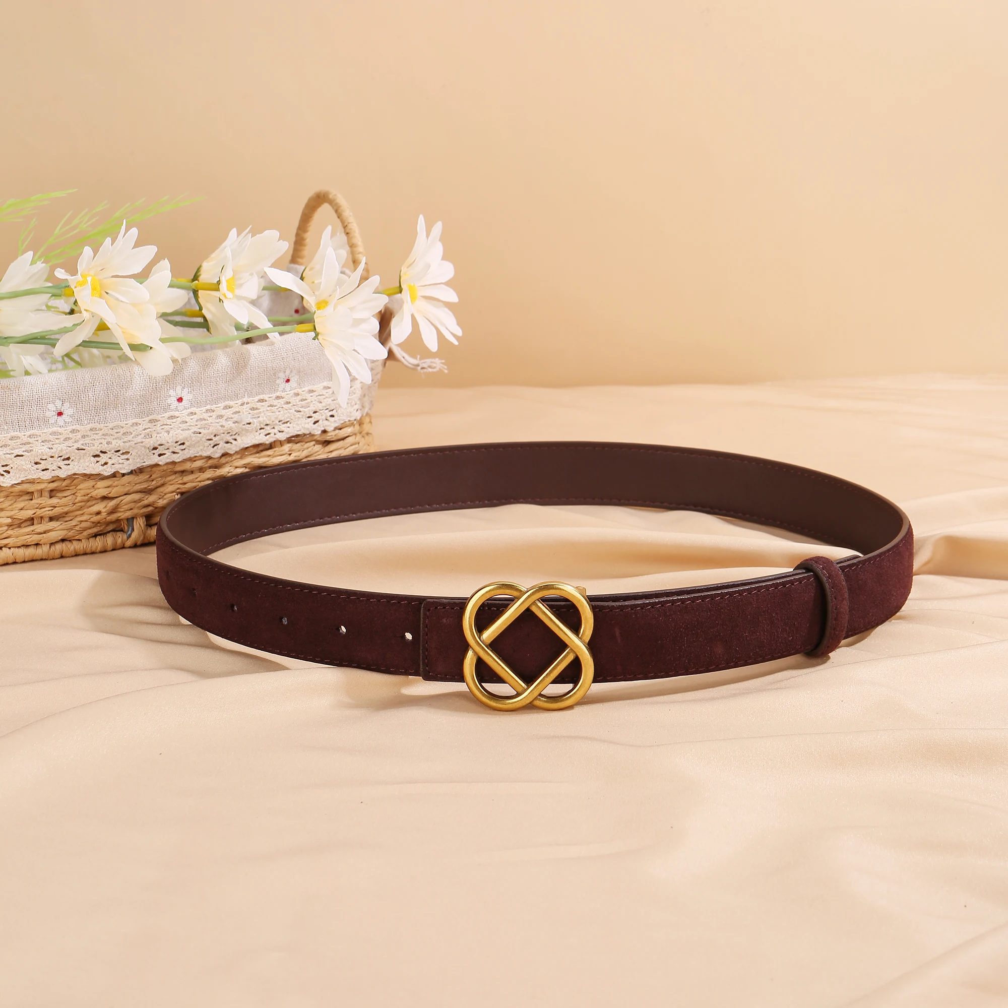 2026 Neuer 2,8 cm breiter Wildleder-Rindsledergürtel für Damen im Vintage-Stil mit Retro-Goldschnalle, schmaler Ledergürtel für Kleider und Jeans – Detail 15