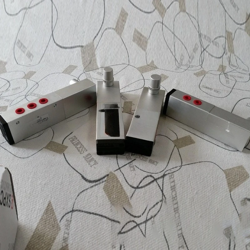 Pneumatic Control Valve XQ series two-position three/five-way delay valve, precision machining and long service life