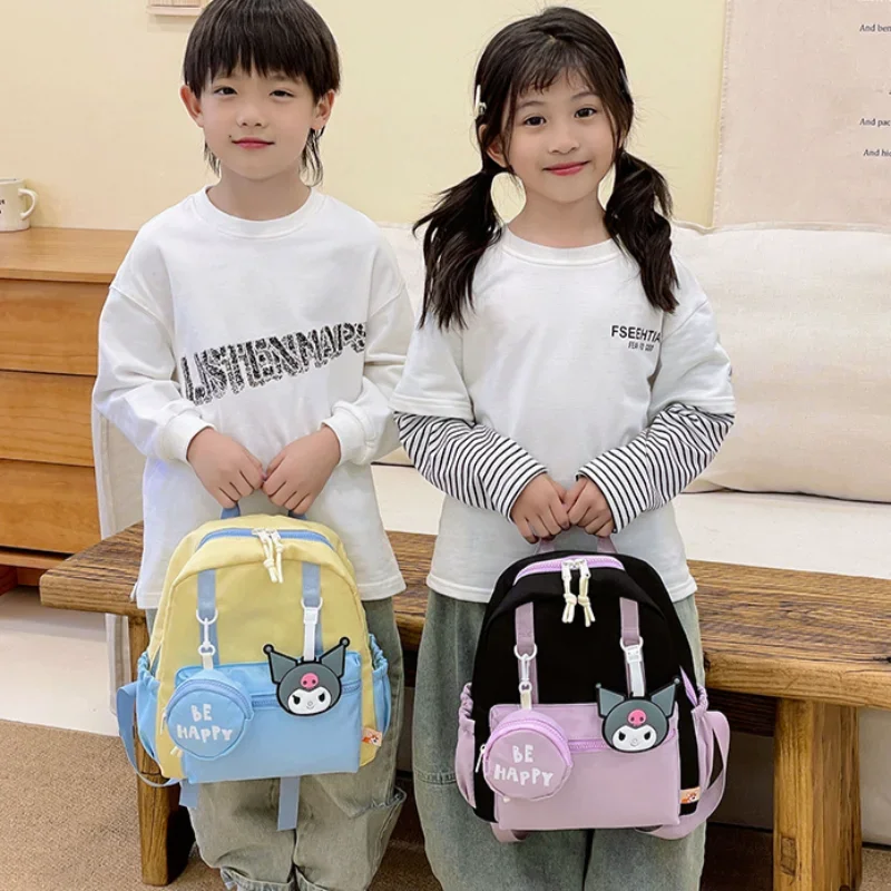 Sanrio Kulomi, bonita mochila escolar de tendencia para niños, mochila ligera informal de gran capacidad con colores contrastantes de dibujos animados