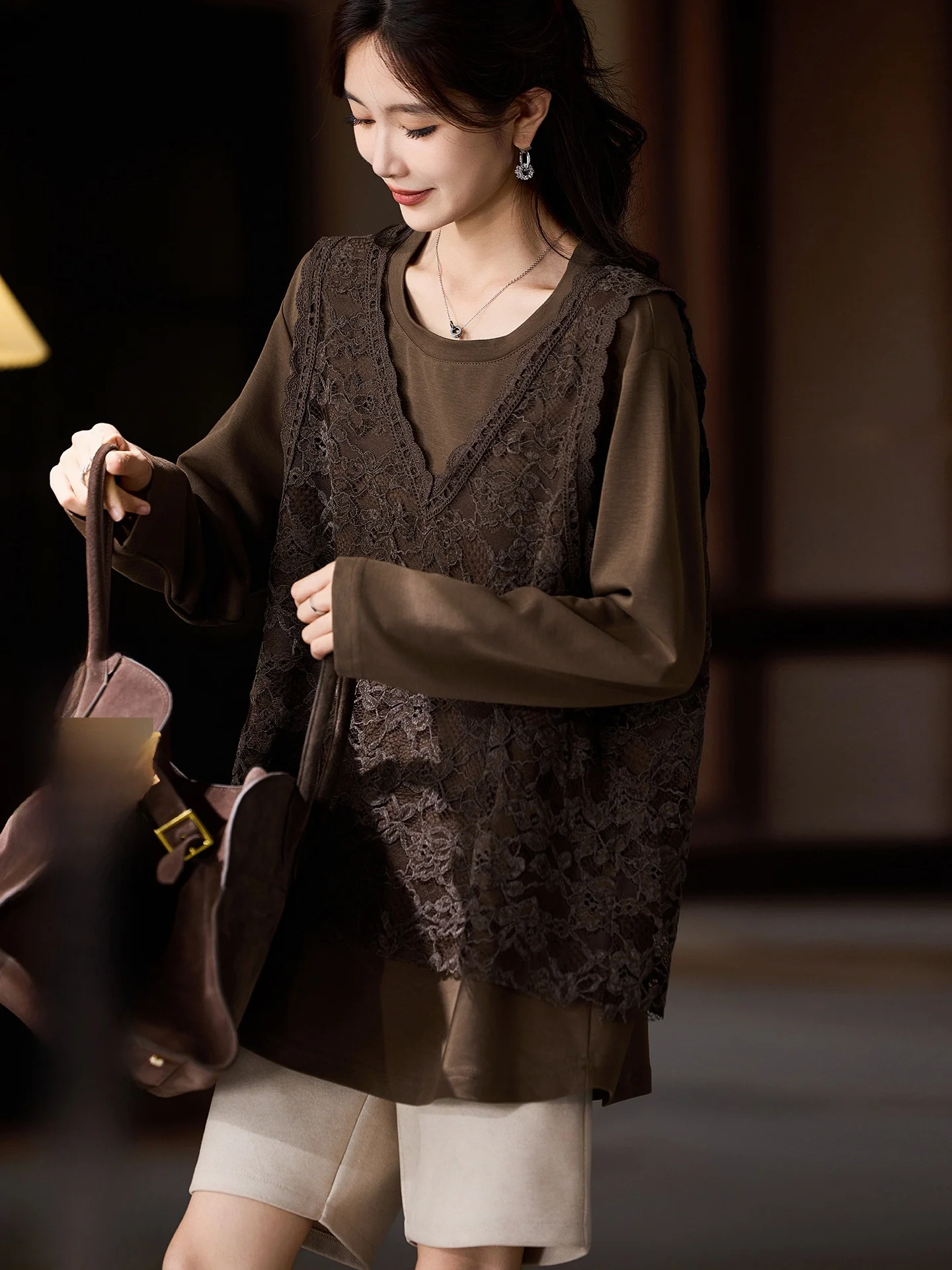 

Faionable кружевная иллюзия, женская футболка из двух предметов, осень 2023, новинка, уличная одежда, свободный крой, длинный круглый топ све