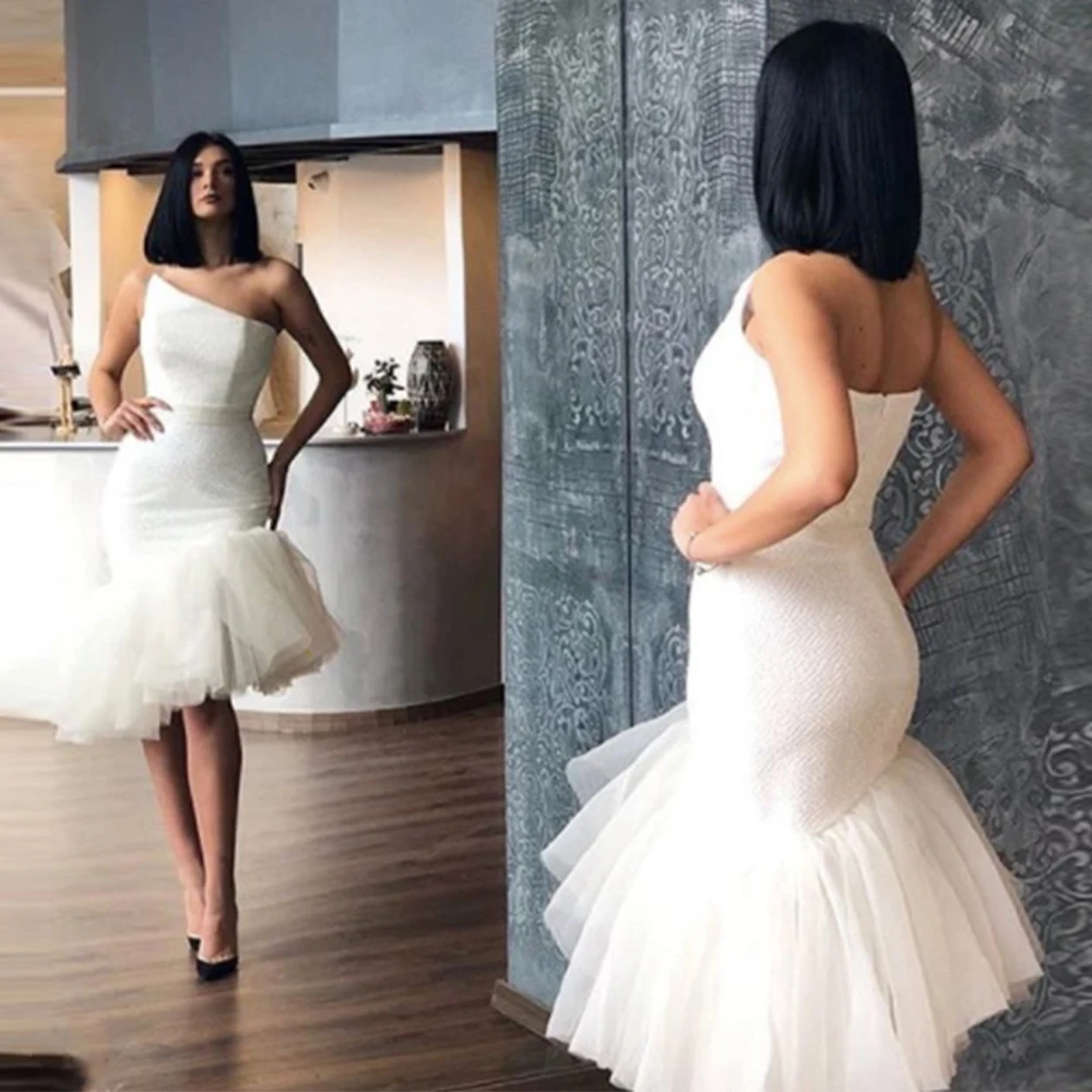 Mermaid Wedding Dress Short One Shoulder Puffy Tulle Trumpet Wedding Gowns Asymmetrical Sleeveless Elegant Bridal Dresses White