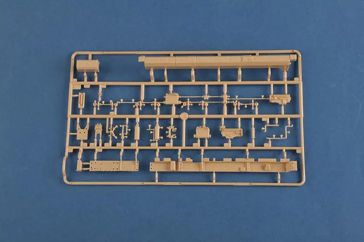 Hobby Boss 82952 1/72 Scale 15U175 TEL of RS-12M1 Topol-M ICBM Complex Model Kit