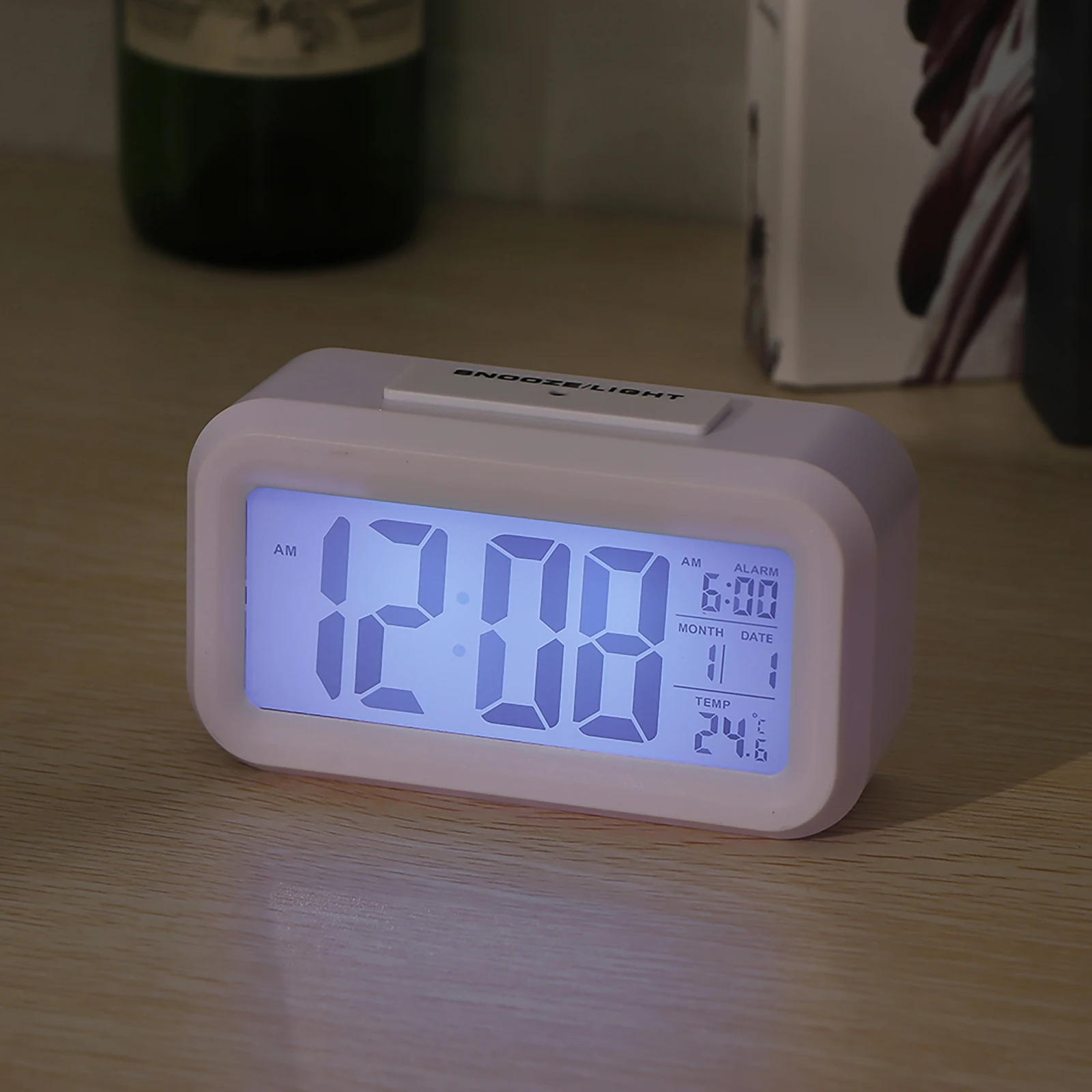 LED Luminous Digital Mute Clock Light Multifunctional Sensitive Backlight Snooze Clocks With Calendar&Temperature Decoration