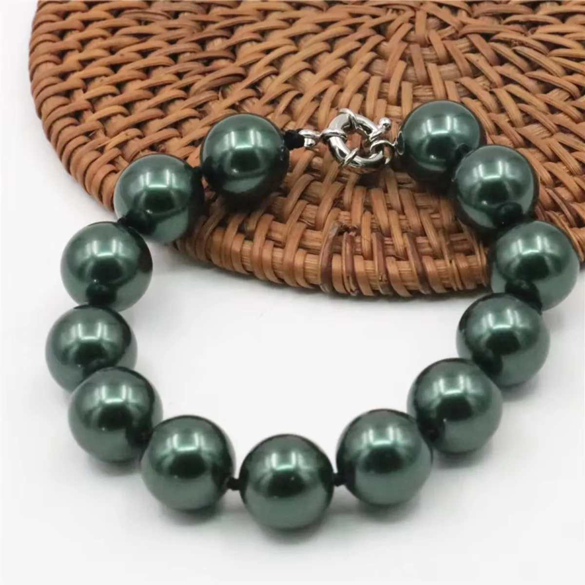 BIG! 14mm Army Green Sea Shell Pearl Bracelet Beads Women Fashion Jewelry Making Design Natural stone 8\'\' AAA+ Wholesale Price