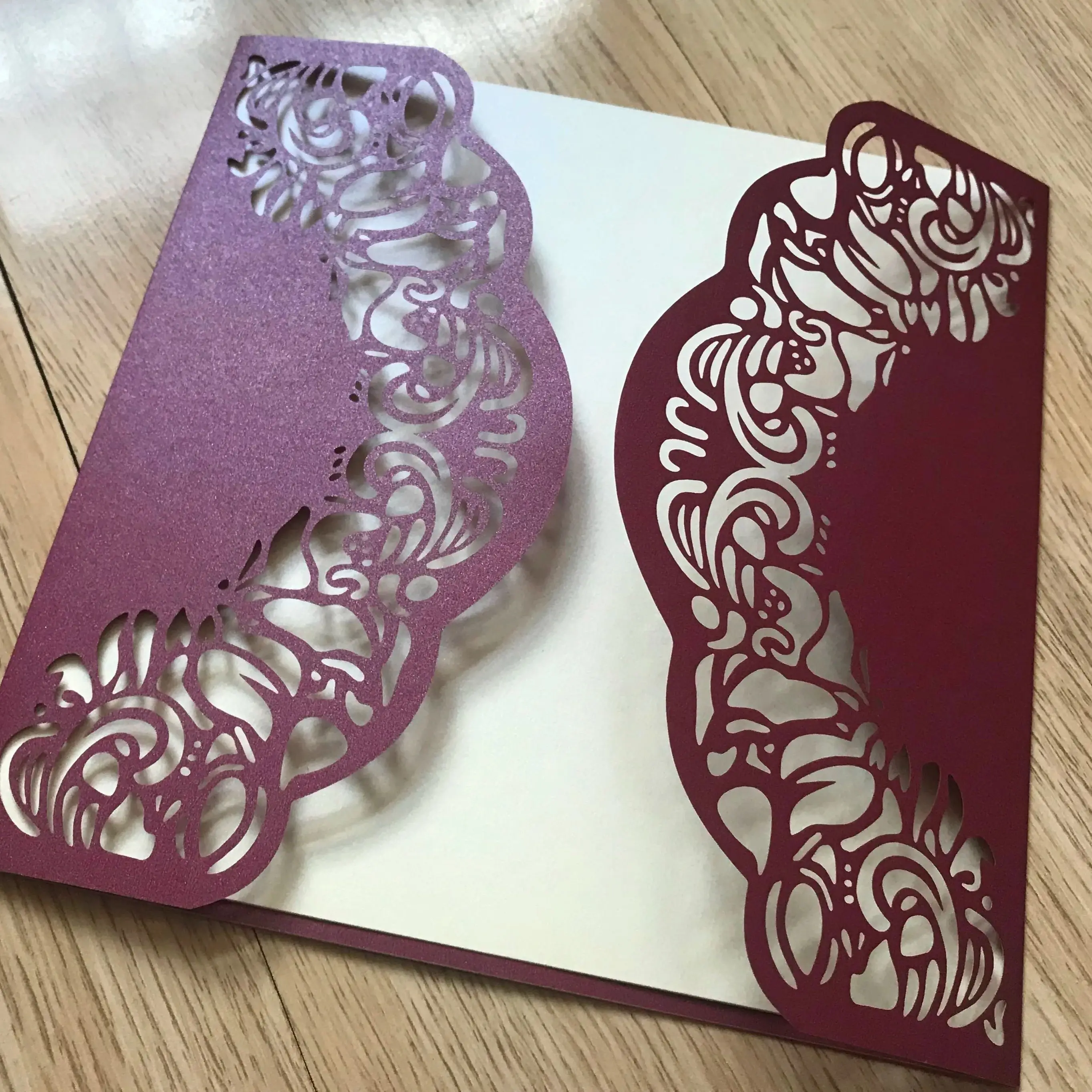 10pcs Custom Burgundy Red Square Laser Cut Wedding Invitations Cards Bridal Birhtday Invitation Cover for Party Decoration