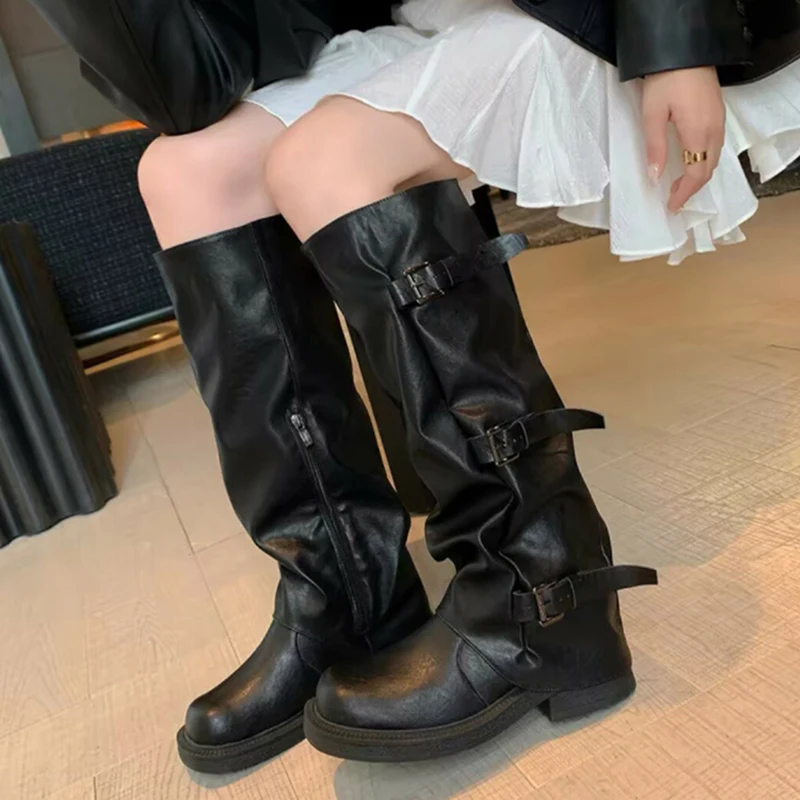 Botas Altas de Mujer Estilo Biker Retro de Piel Sintética con Múltiples Hebillas Metálicas, Punta Redonda y Tacón Bajo, Botas Altas Casuales de Otoño