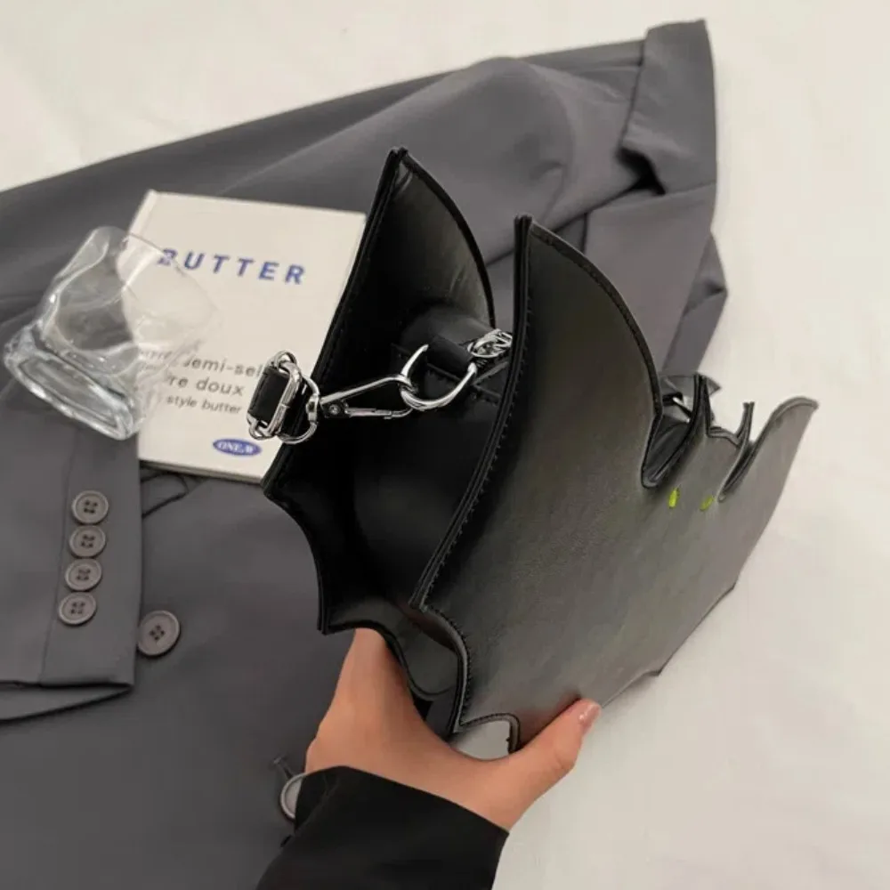 

Забавная сумка через плечо из искусственной кожи с летучей мышью, большая вместительная 3D сумка на Хэллоуин, индивидуальный черный креативный кошелек с животными, праздничный подарок