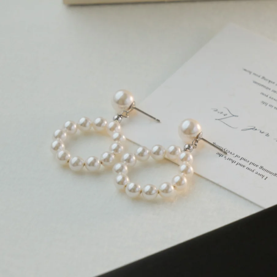 

НОВАЯ ПАРА СЕРЬГИ С БЕЛЫМ ЖЕМЧУГОМ ЮЖНОГО МОРЯ 4-5 ММ