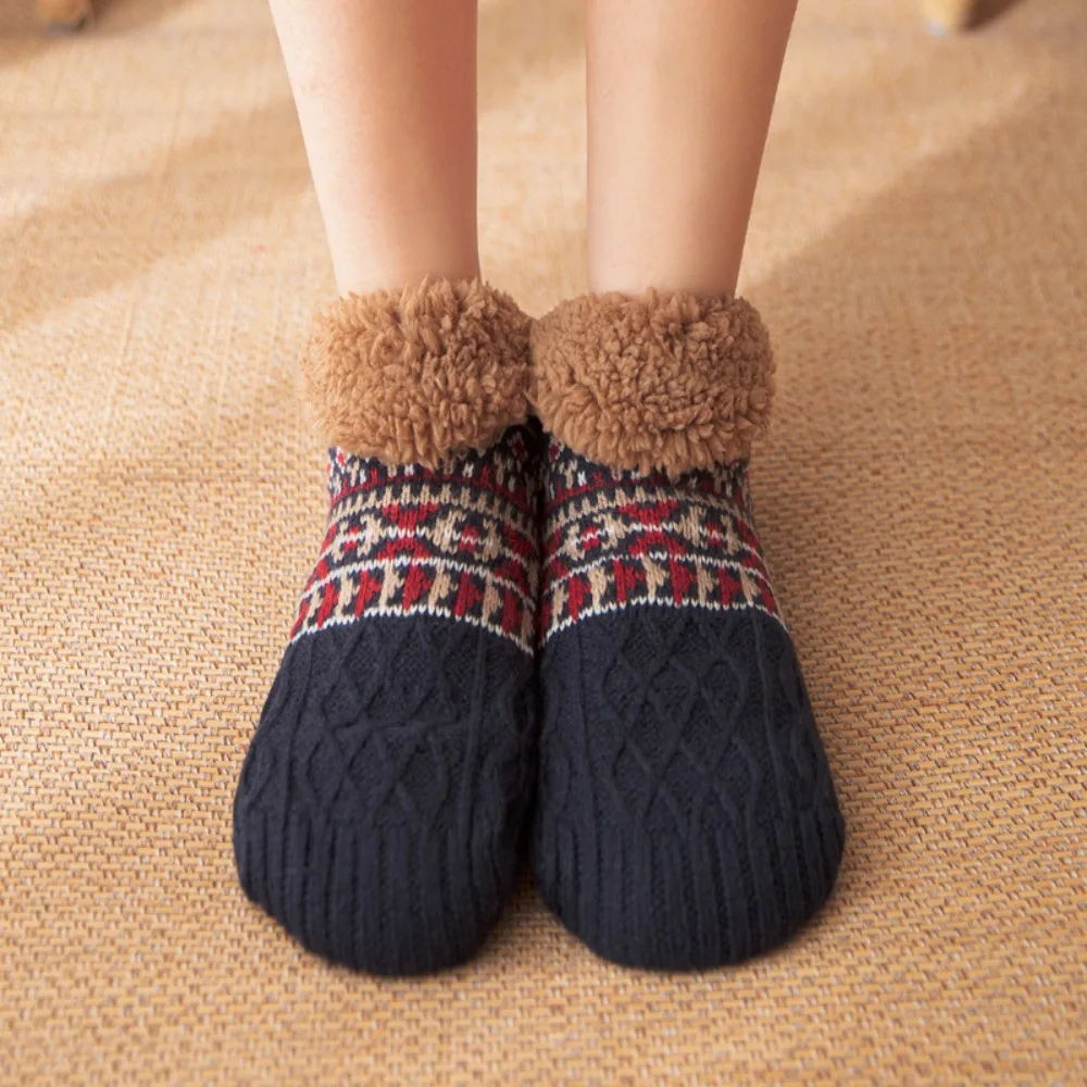 

Fashion Winter Floor Shoes Stripe Indoor Socks Coral Fleece Socks Non-slip Ethnic style Thicken Warm Socks Women/Men