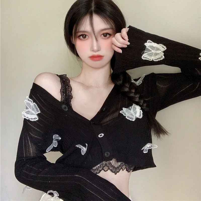 Knitted Cardigan Women 3D Butterfly Summer Thin Long Sleeved Sun-Proof Shirt Fashion Sweetheart Buttons Sexy Cropped Tops