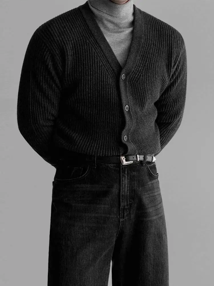 

SYUHGFA Korean Style Men's Cardigan Single Breasted Solid Color V-neck Knitting Tops Loose Male Sweaters 2025 Autumn Winter