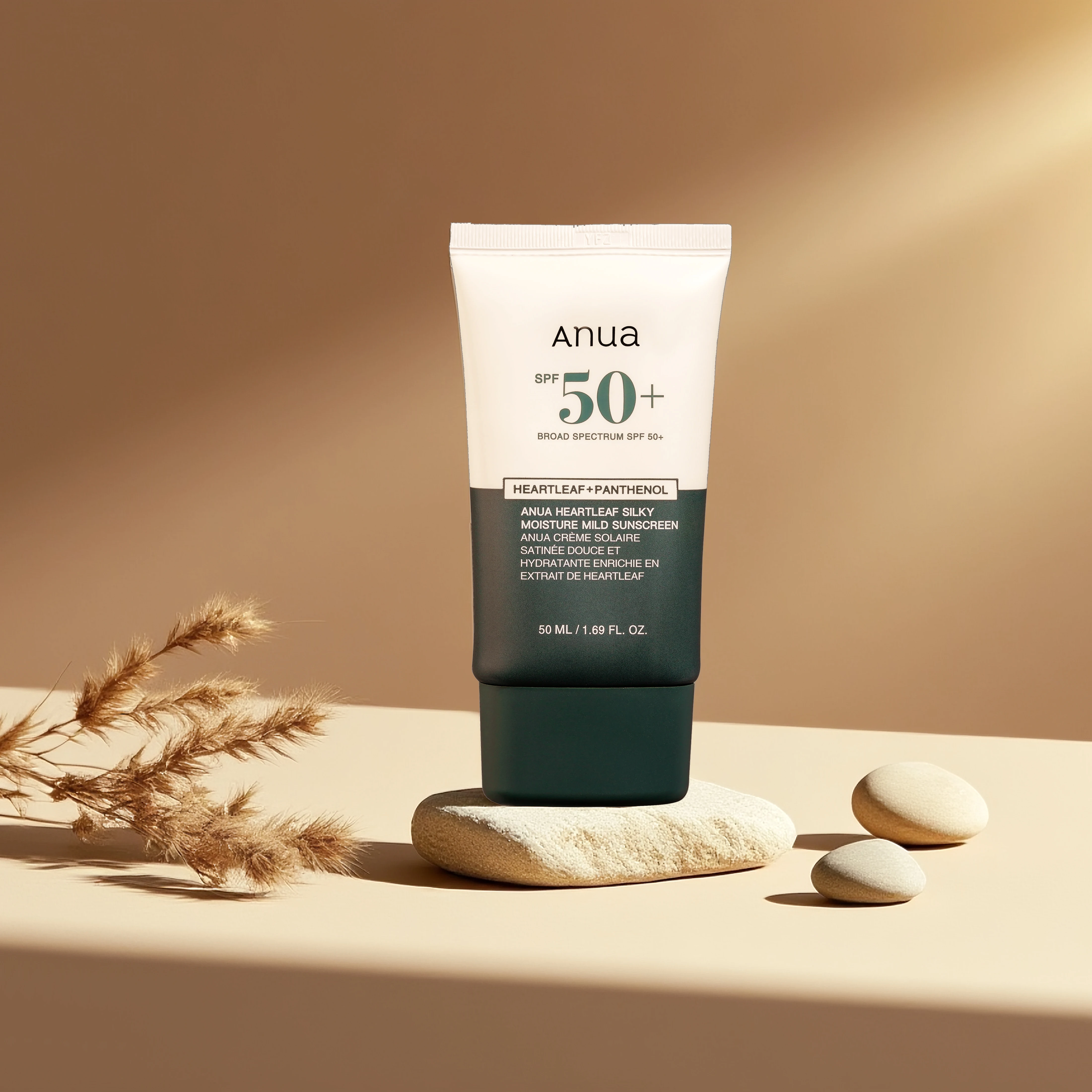 50ml日焼け止めスキンケアUVカットアンチエイジング耐性日焼け止めリフレッシュ保湿メイクアップ日焼け止めクリームスキンケア