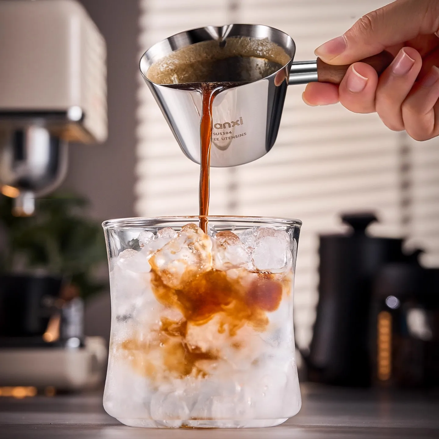 Thumbnail 4 - #16 Measuring Cups Comparison Guide