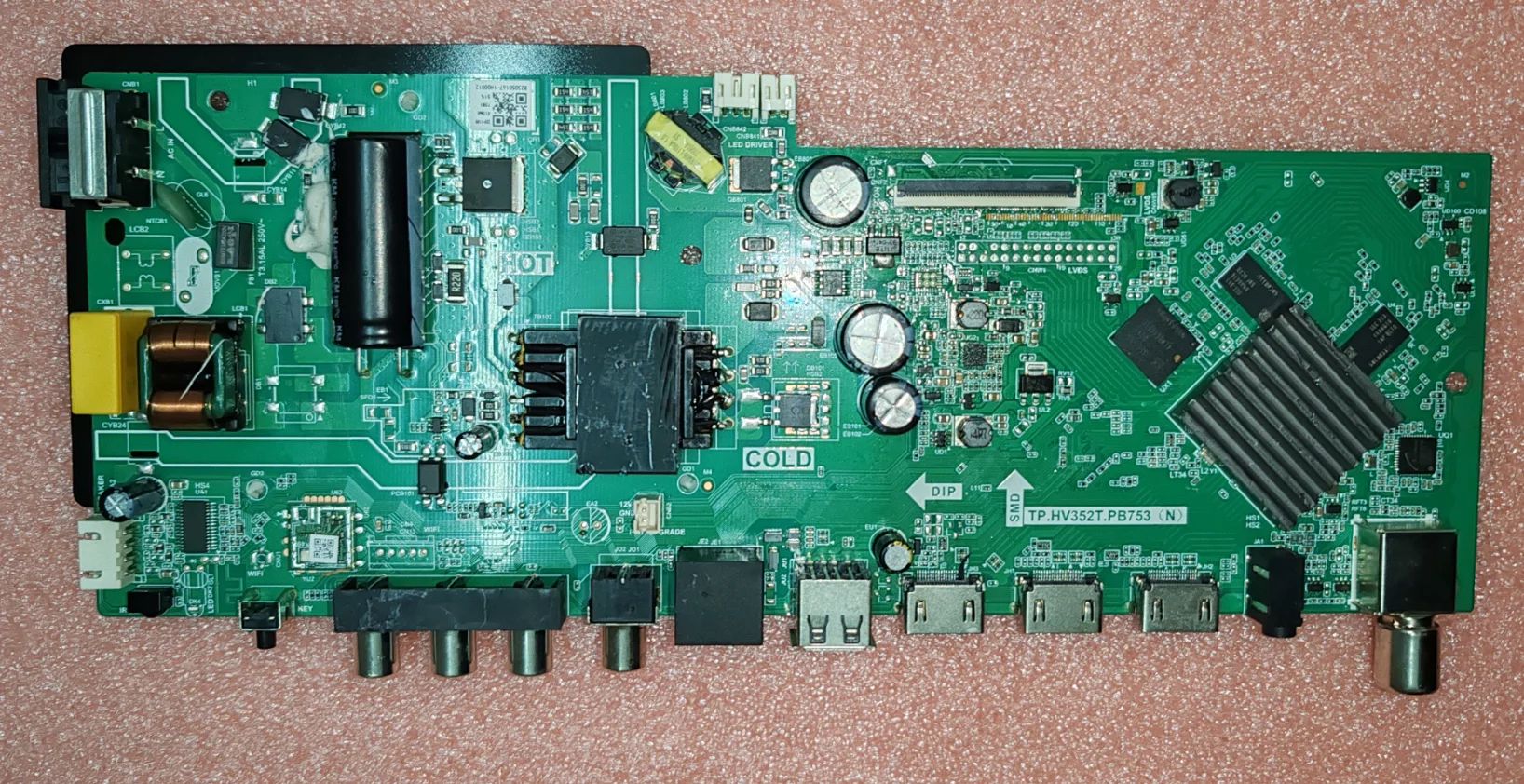 Kostenloser Versand! Tp. hv352t. pb753 (n) Drei-in-einem-TV-Motherboard, gut getestet mit 35-110V mA mehreren Kabel ausgängen