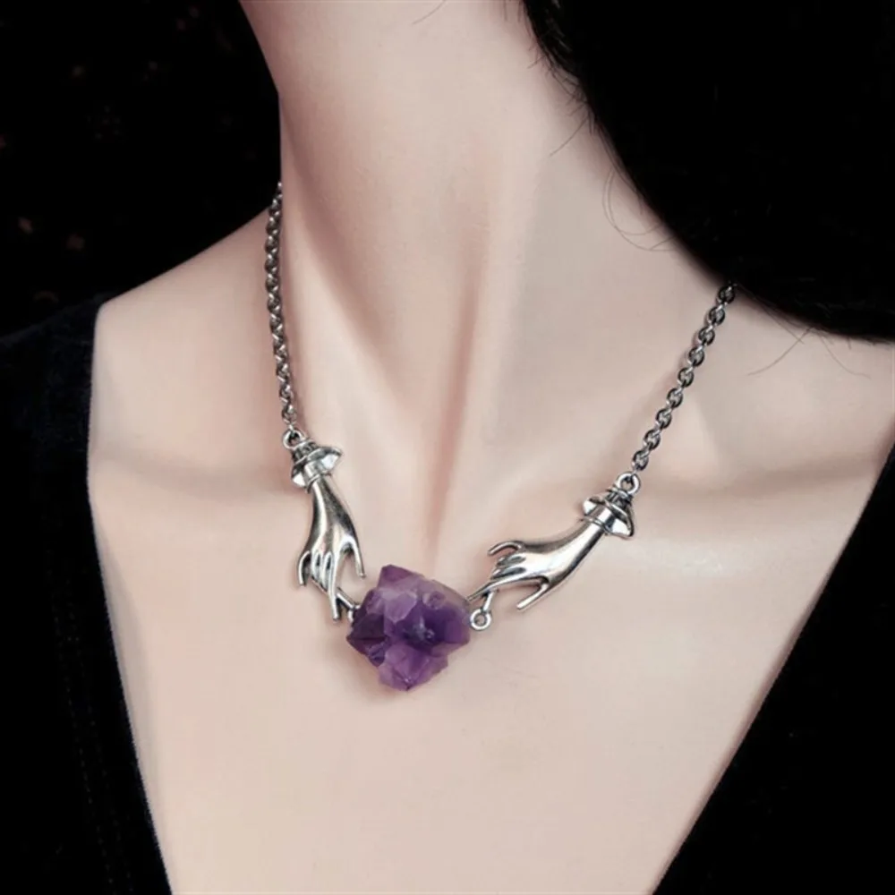 Fashion Personality Silver Color Handheld Amethyst Pendant Necklace for Women Gothic Halloween Party Jewelry Accessories Gifts