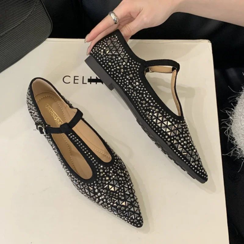 Designer di lusso Appartamenti Mary Jane Scarpe Bling Punta a punta T-Strap Suola morbida Scarpe da donna Scarpe eleganti comfort poco profonde Zapatos Mujer