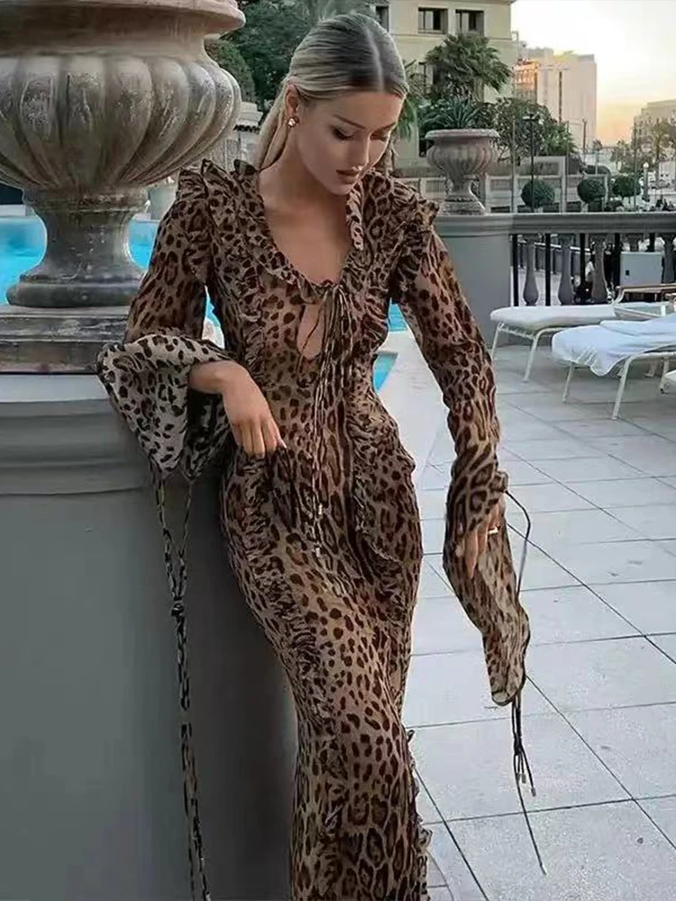 2024 Moda Leopard Print Ruffle Front Split Long Sleeve Dresses Sexy V Neck Chiffon Beach For Summer Women Maxi Dresses A2834