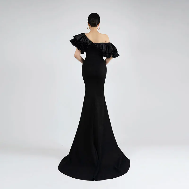 Baisha Elegant Black Dress Pleated Oblique Shoulder Blackless Skirts Gala Dresses For Women 2024 Party T-Stage Performance Y2