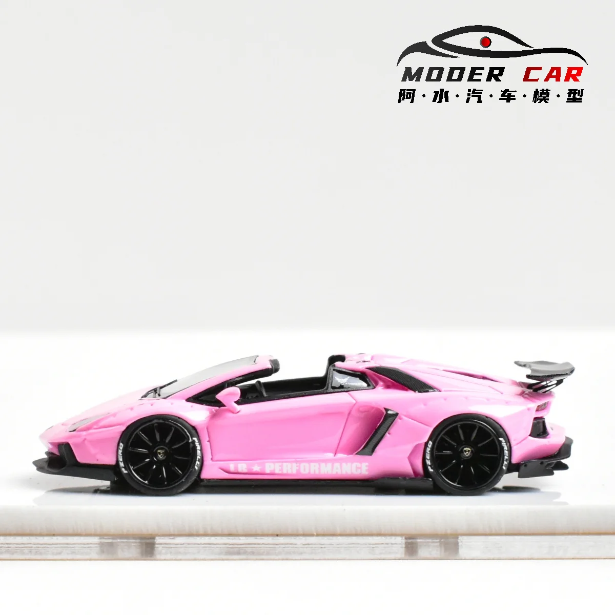 FW Fine works 1:64 Giftable LP700 Enthusiast Resin Diecast Model Car