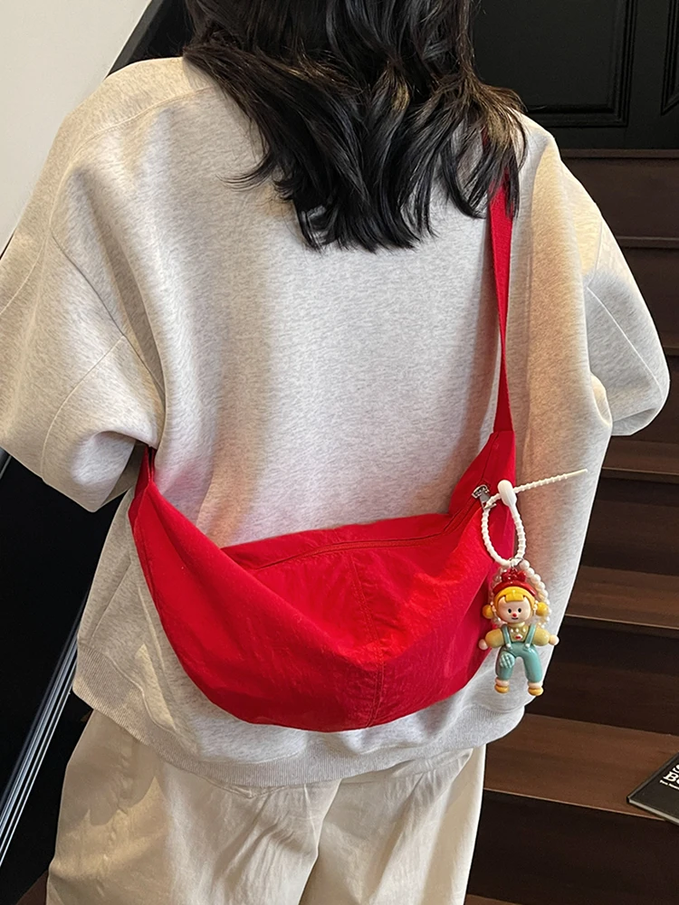

2025 New Red Dumpling Bag Women Lightweight Canvas Shoulder Purse Summer Crossbody Sling Trending Multi-Match College Student