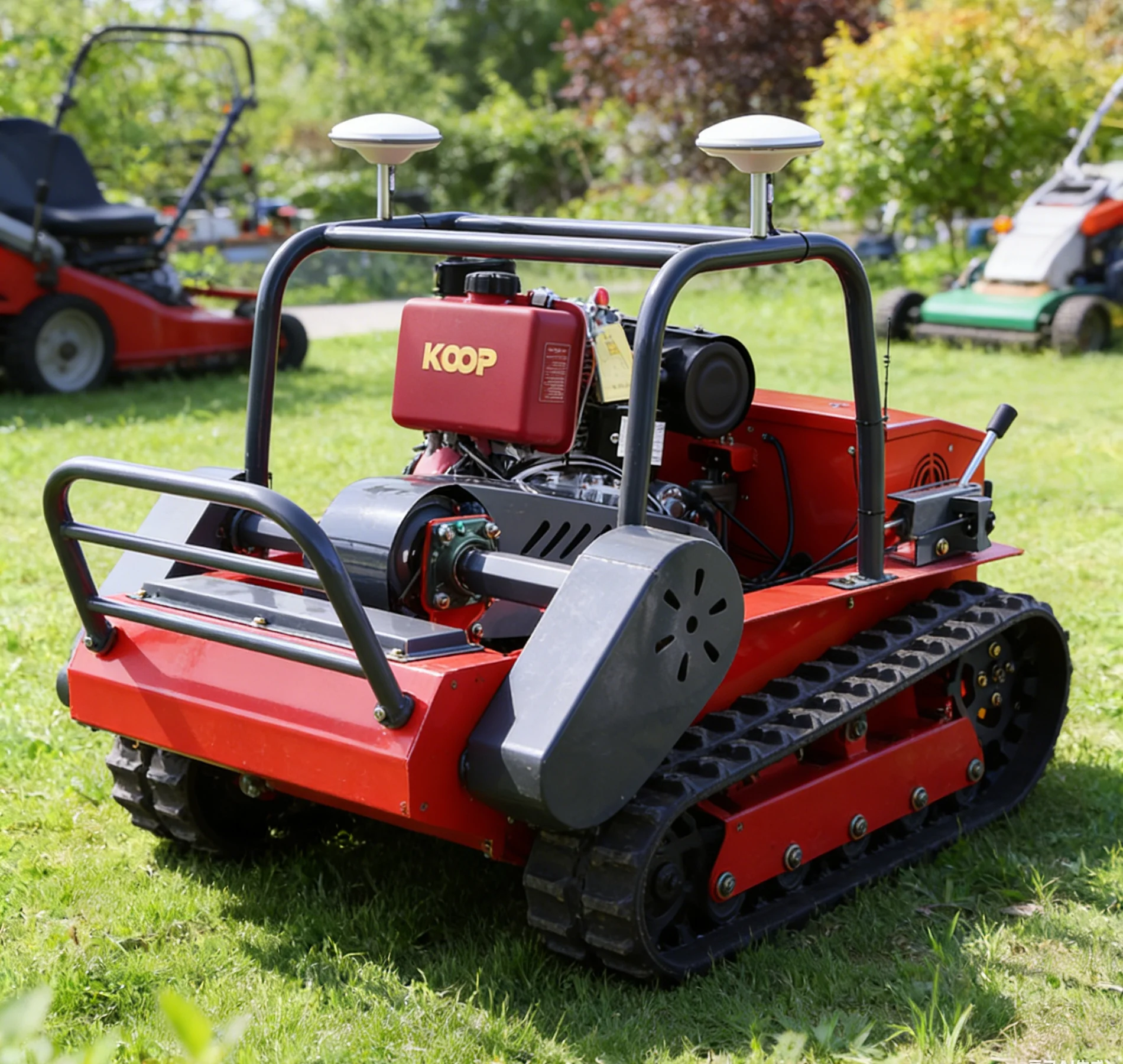 

Customized flail mower remote-controlled wheeled lawn mower for farms, suitable for small-scale use and slope lawn mowing