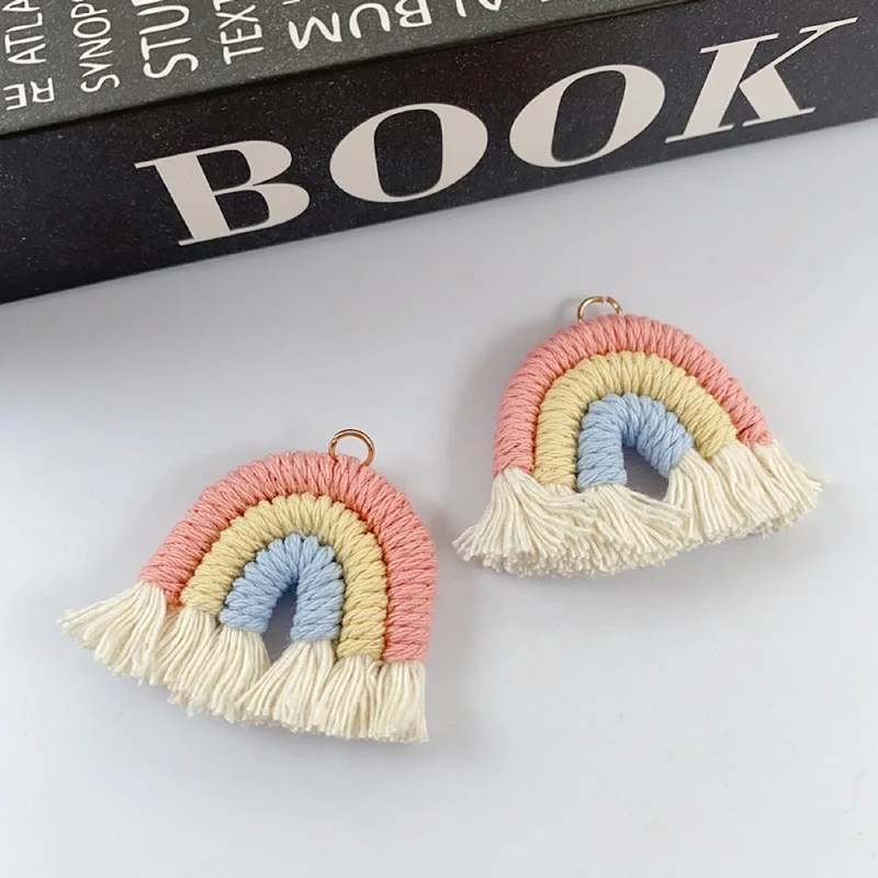 1PC Three Color Rainbow Handmade Woven Keychain DIY Knitted Cute Tassel Fashion Girl Portable Keychain