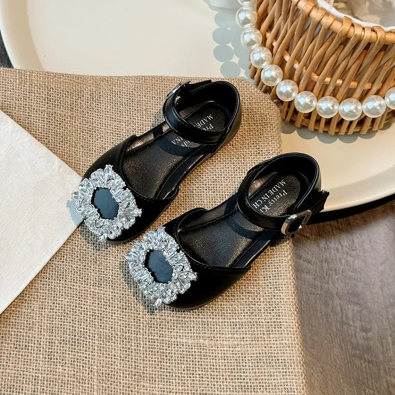 Girls Half Sandals Summer New Children Elegant Princess Shoes for Party Wedding Kids Chic Versatile Flat Shoes with Rhinestone