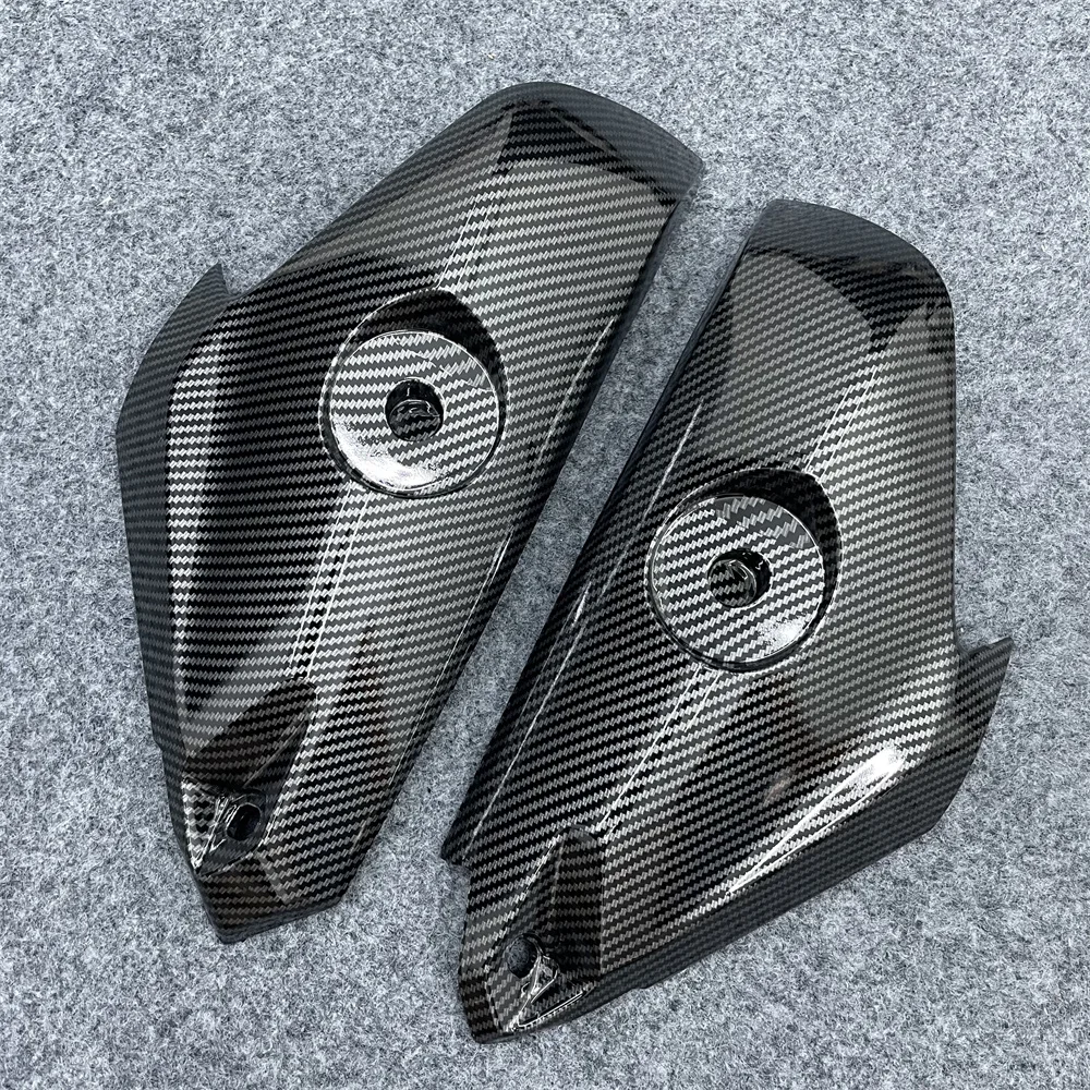 The ABS motorcycle fairing is suitable for the front panel of the CBR1000RR fuel tank with carbon fiber paint in 2017-2019 17-19