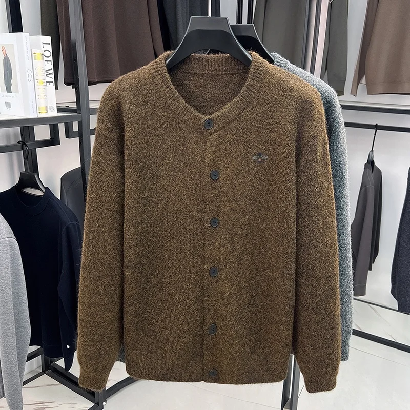 Hochwertiger Herren-Pullover in Unifarbe mit Rundhalsausschnitt, Herbst-Neuheit, Langarm-Strickjacke mit Stickerei und Print, Lässige, Exquisite Herrenbekleidung – Detail 3