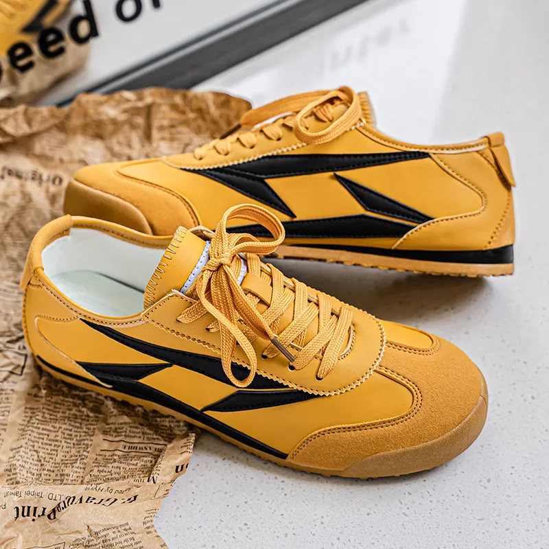 

Korean Style Yellow Casual Sneakers Male Non-Slip Flat Men's Sports Shoes New Autumn Low Cut Men Athletic Shoes chaussure hommes