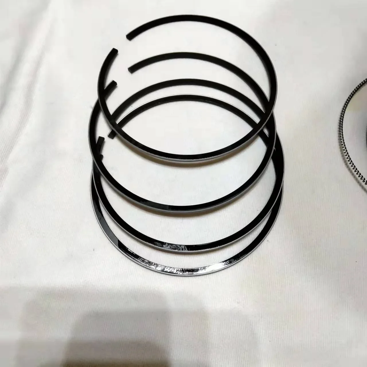 

z 4hk1 4hj1 4hg1 piston ring for isuzu 4hj1 4hg1 engine piston ring set 8-97105867-0 8-97219054-0 32631 32645 32685