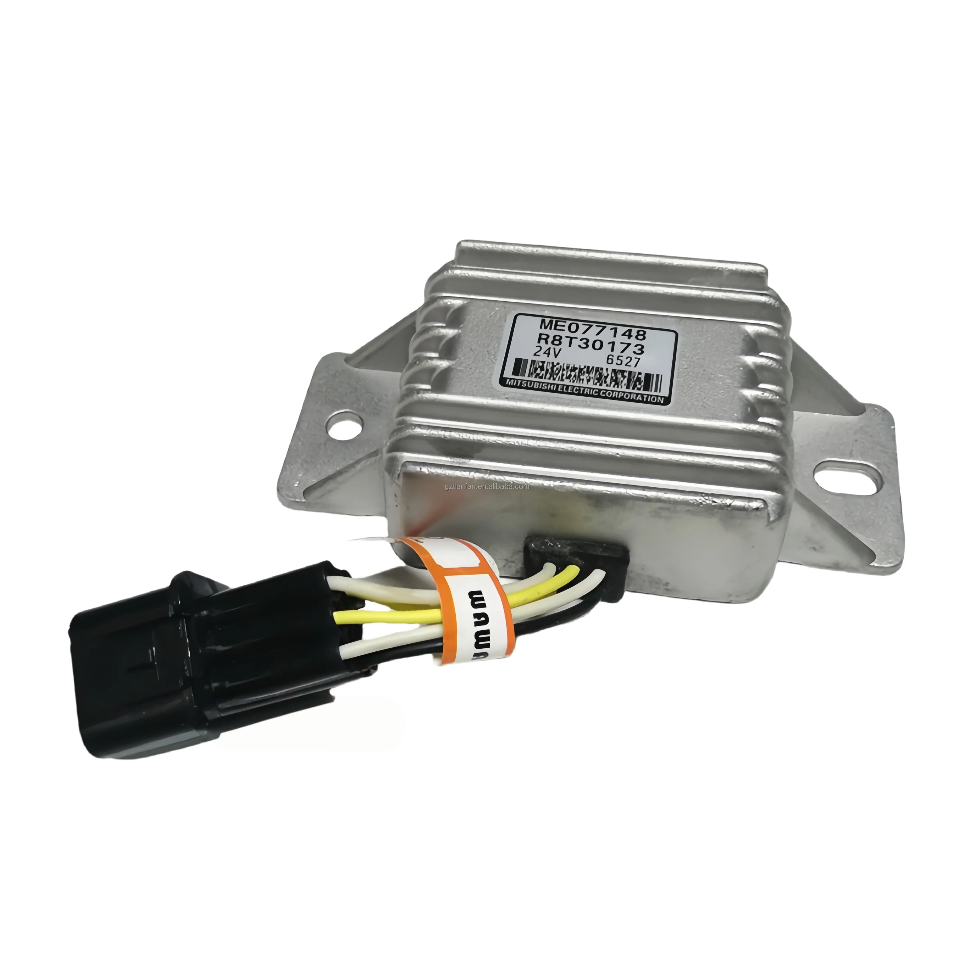 Excavator Safety Relay 24V ME077148 R8T30173 6D34 for E320C SK200-3 SK200-5 HD820 HD820-2 Construction Fast Delivery